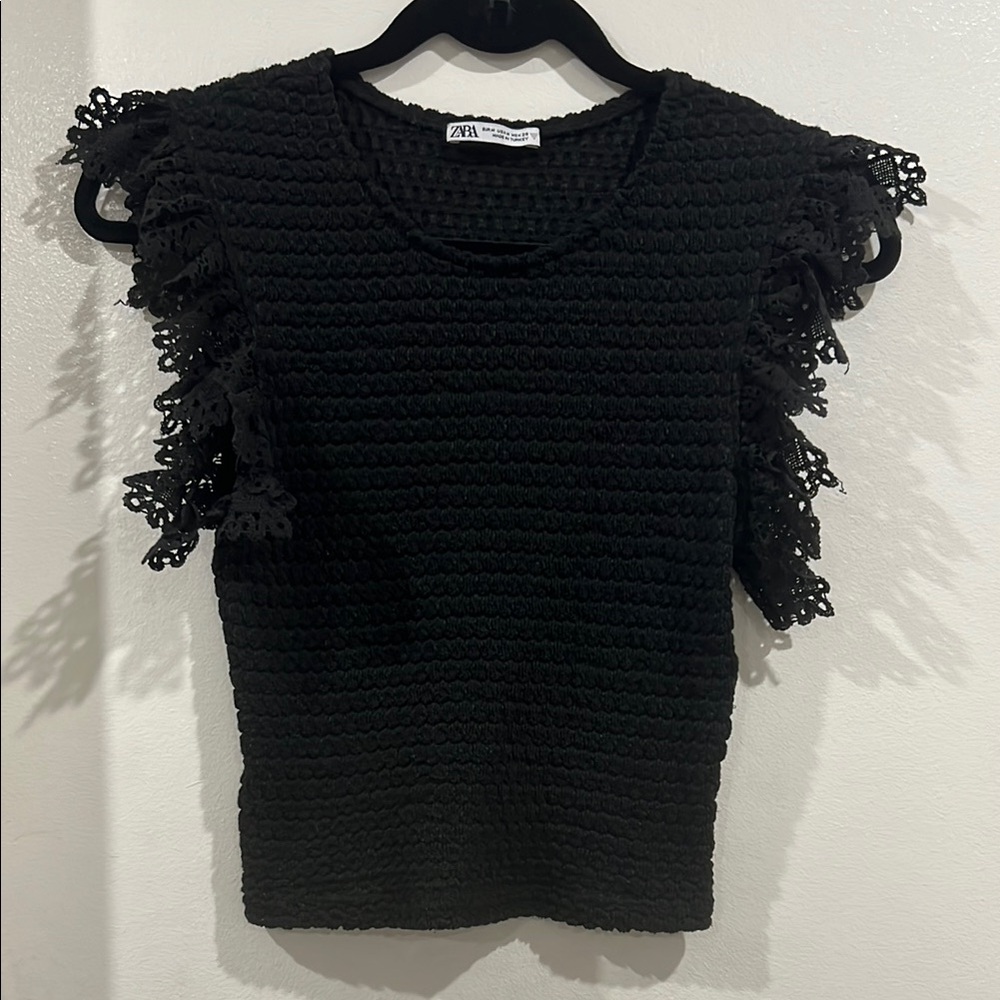 Zara Black Ribbed Ruffled Blouse cropped fit